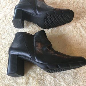 Sz 7.5 M Aerosole Leather Booties